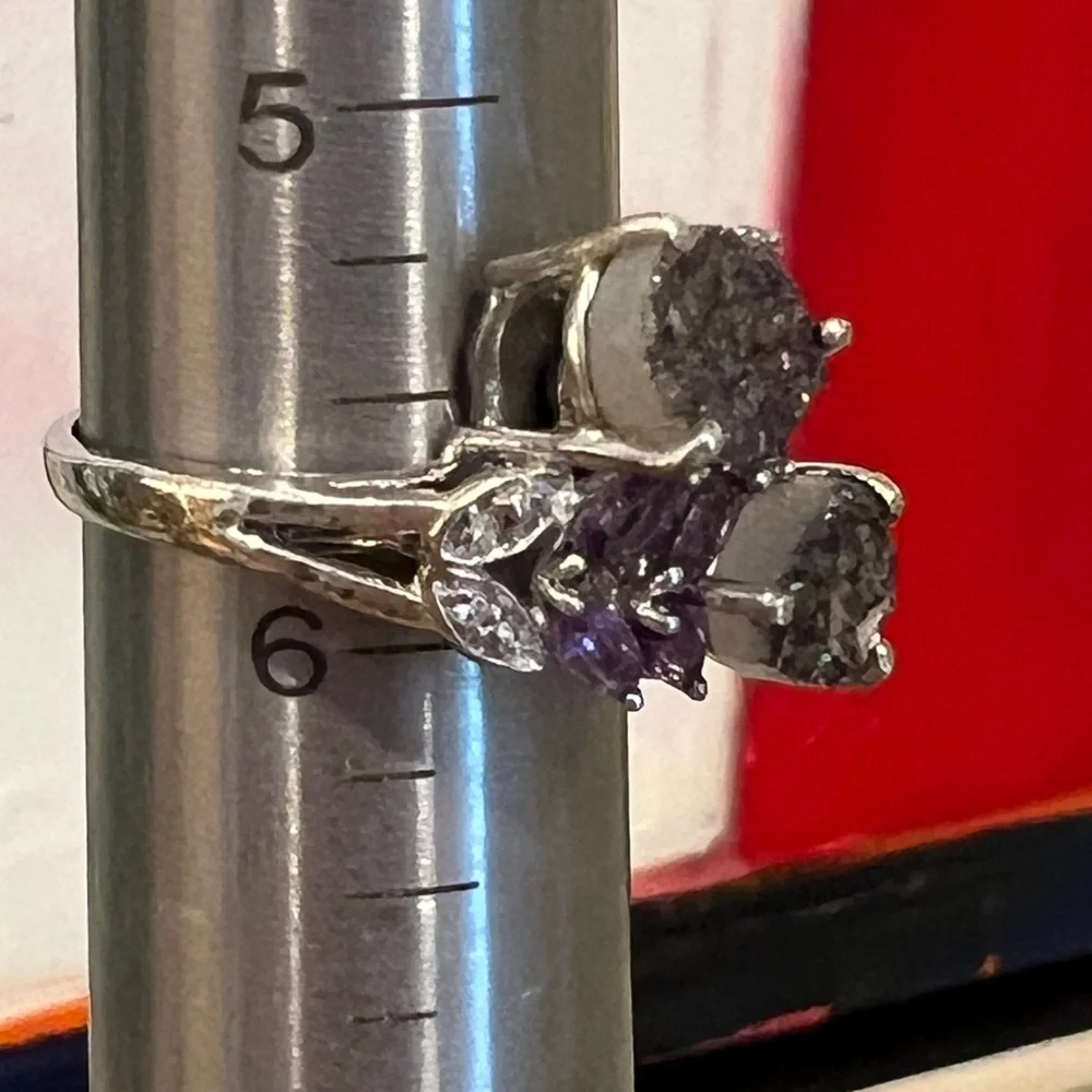 Sterling Silver Purple Cluster Ring - Picture 6 of 7